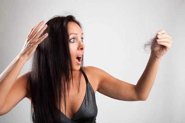 Выпадение волос у женщин наследственное thumbnail