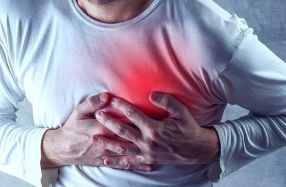 Боль в сердце при кардиомиопатии